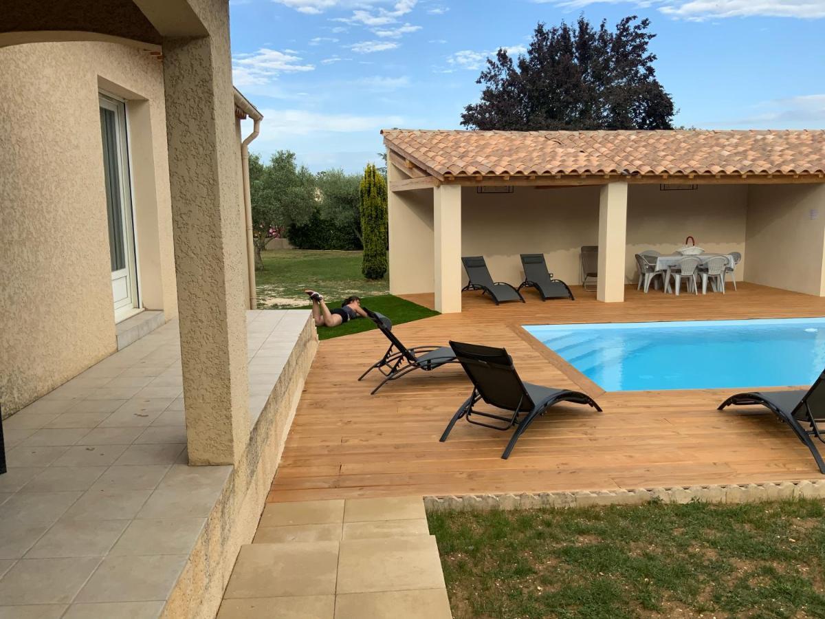 Gite Les Oliviers 10 Pers Piscine Au Calme 4 Etoiles Saint-Laurent-la-Vernède 外观 照片